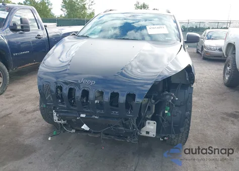 2017 Jeep Cherokee Trailhawk 4X4 из США, поврежденный, VIN 1C4PJMBB1HW521108